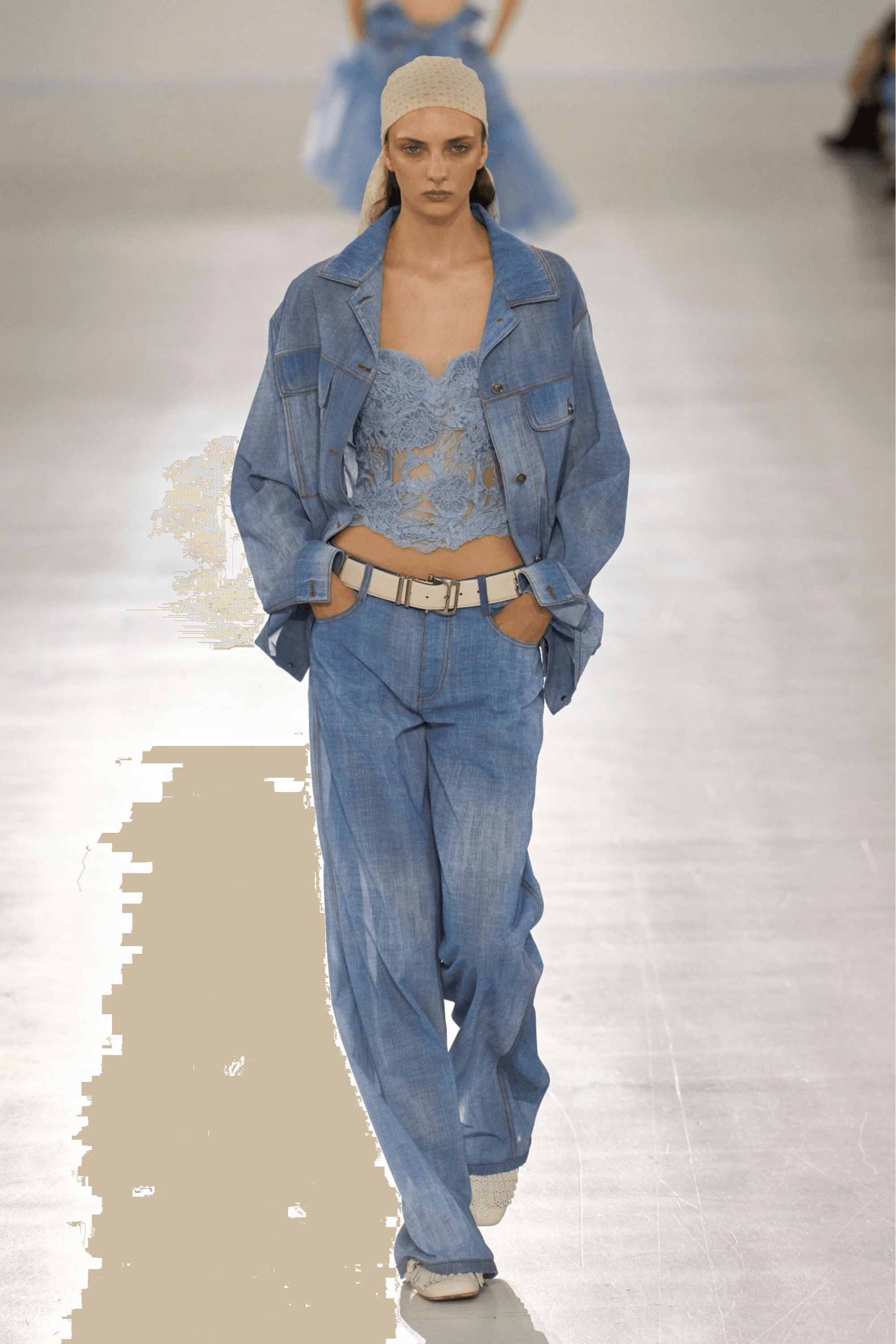 70s Women's Fashion Influence on 2026 High Fashion Runways