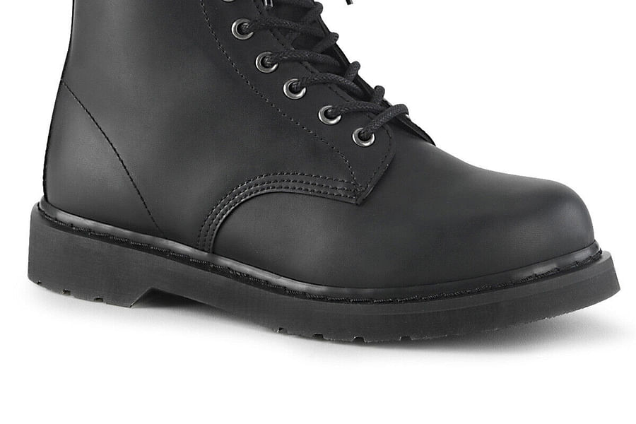 90s grunge combat boots