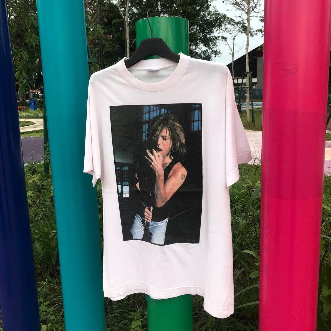 vintage 90s band t-shirts