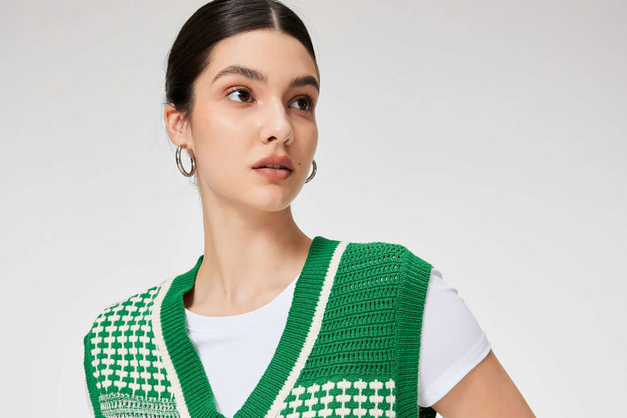 geometric pattern women's vest