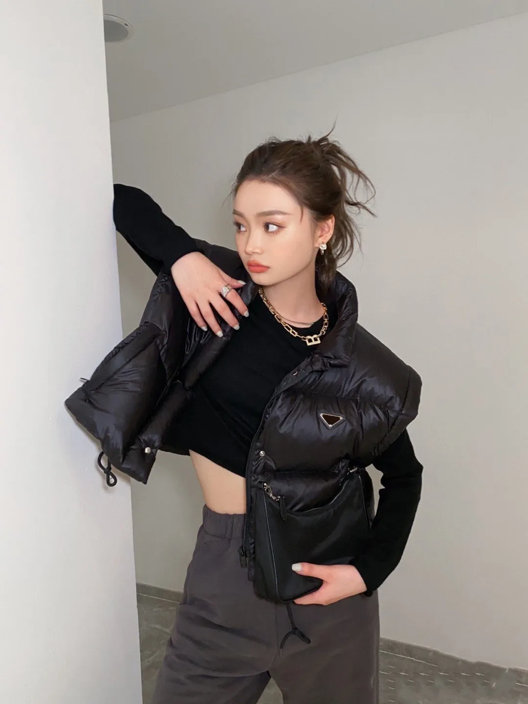 women's cropped fashion vest