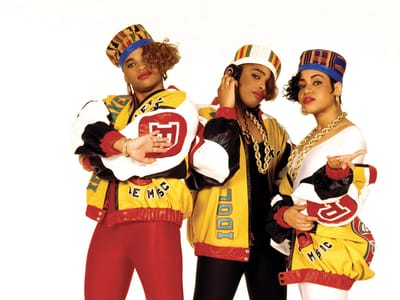 A Look into 80s Hip Hop Fashion: Influences and Iconic Outfits