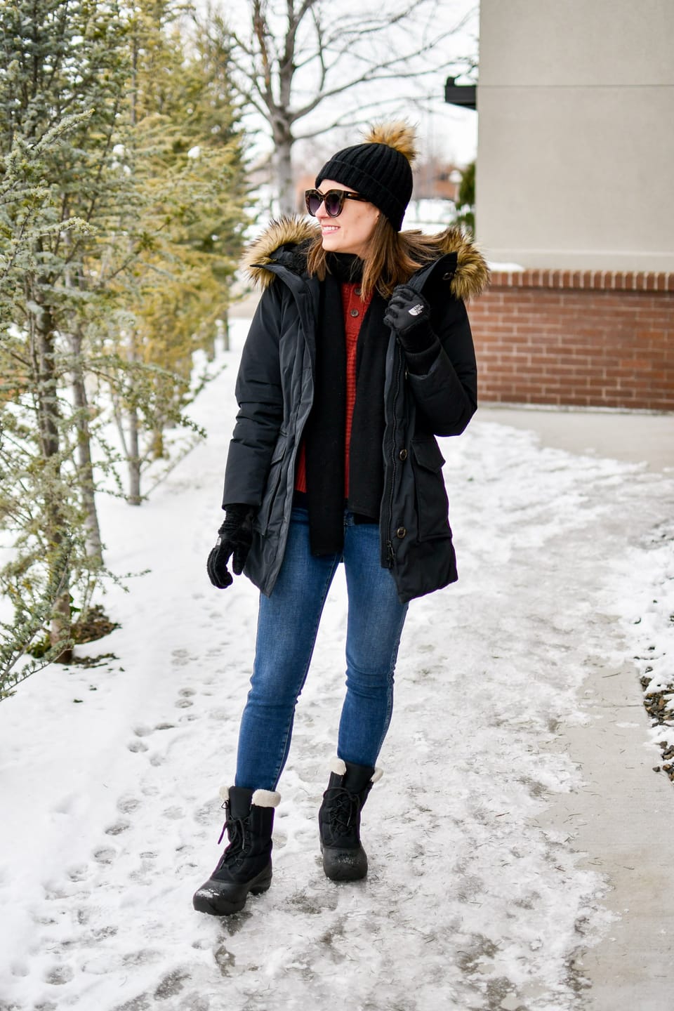 Beat the Cold: Essential Pieces for Women's Winter Fashion