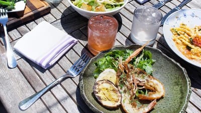 Dining in Style: How Food and Fashion Intersect in our Lifestyle