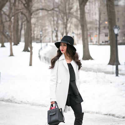 Surviving Winter in Style: Top Picks for Women's Winter Fashion