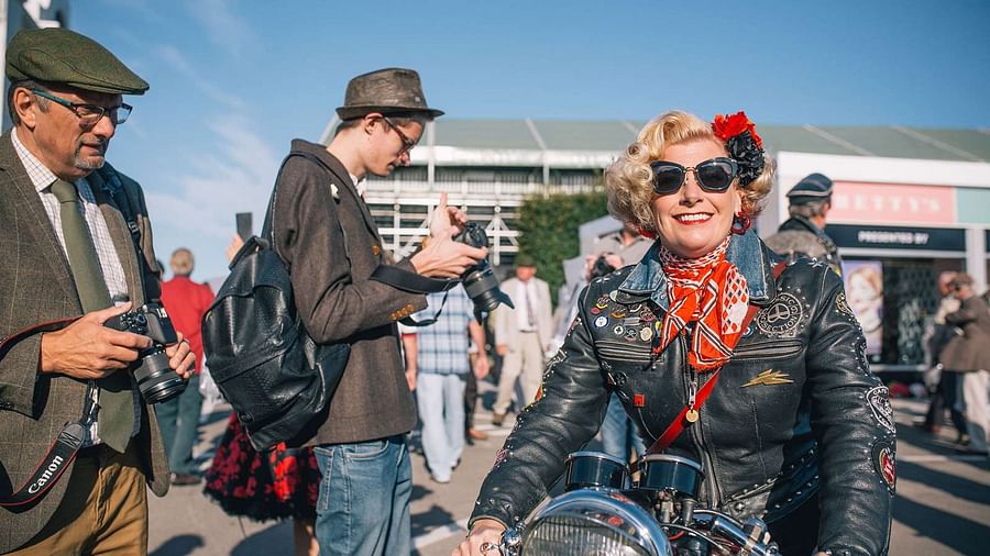 Women dressed in vintage 1910 fashion at Goodwood Revival