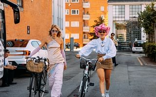 How can I stay up to date with the latest fashion trends?