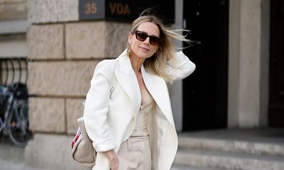What are some timeless fashion trends?